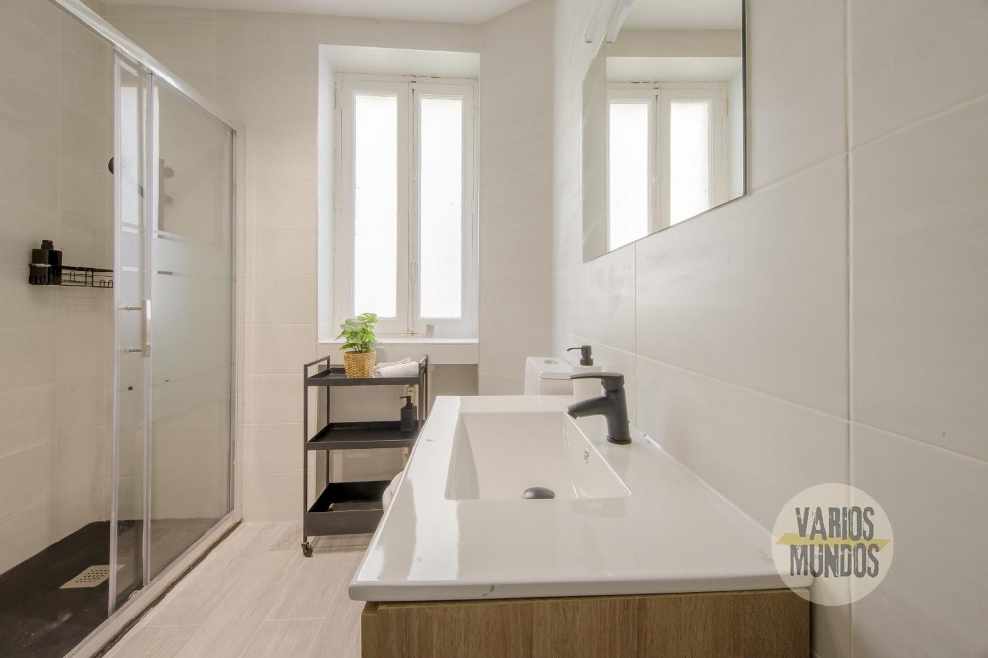 Cool Apt En El Downtown De Madrid-La Latina Luaran gambar